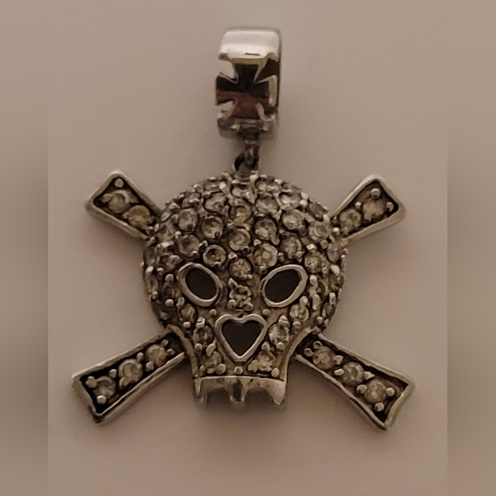 SKULL Sugar Skull Sterling Silver Pendant. BEAUTIFUL with Iron Cross Baile ❤️